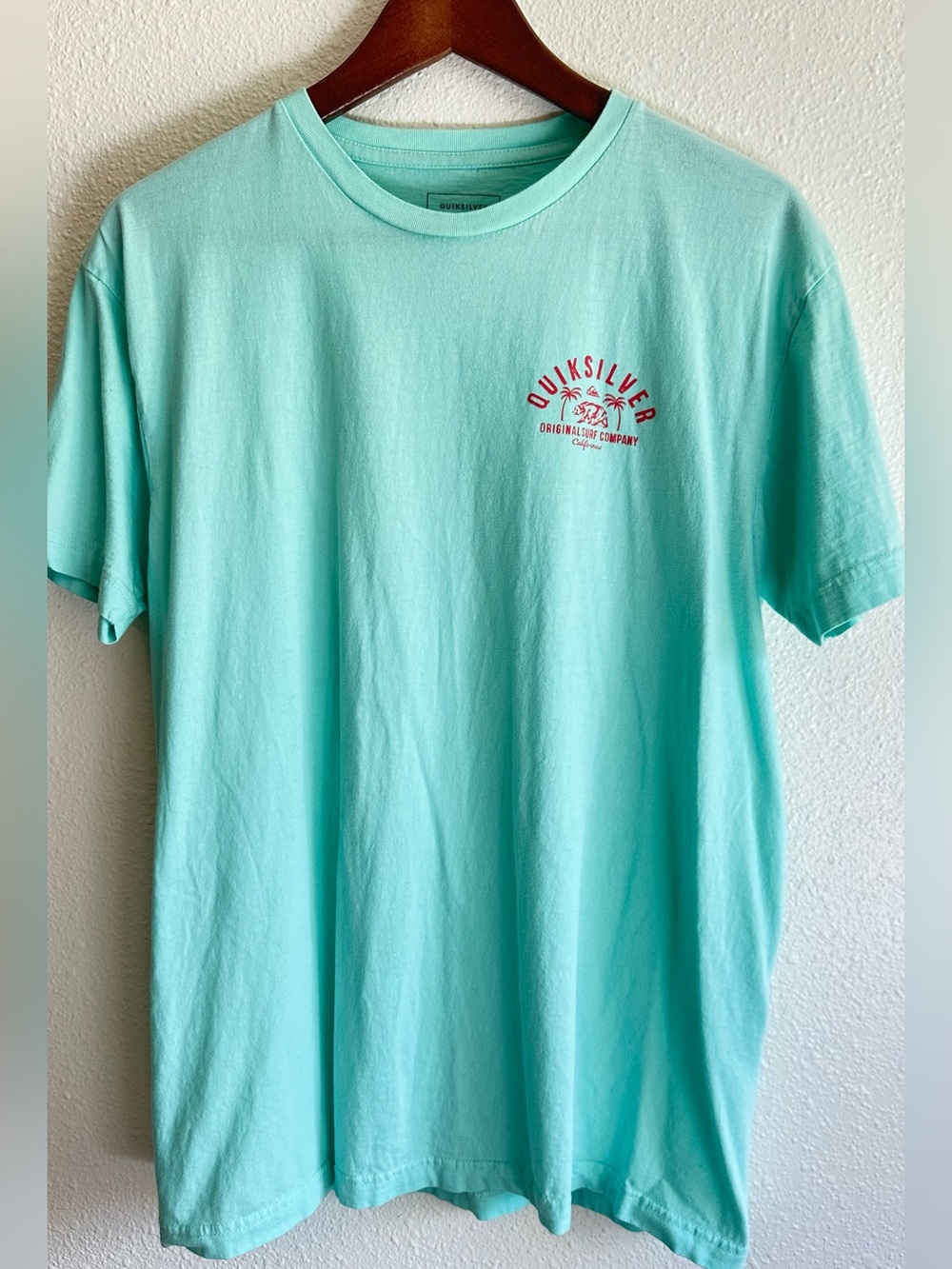 Quicksilver teal short sleeve tee